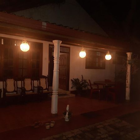 Triple One Villa Ahangama Exterior photo