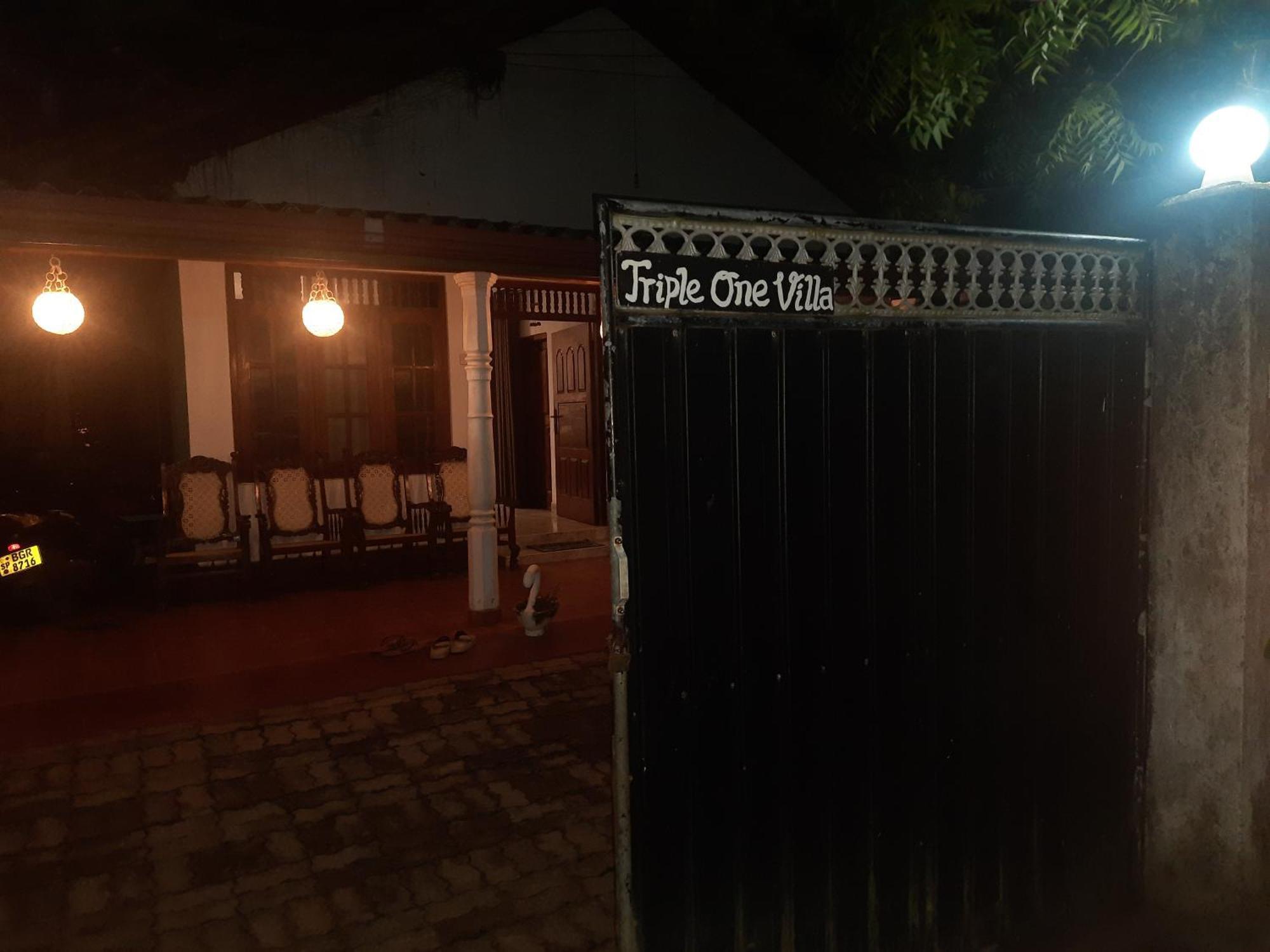 Triple One Villa Ahangama Exterior photo
